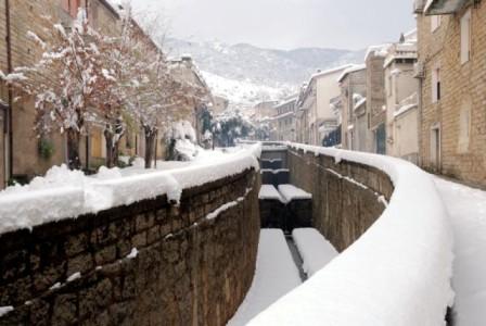 L'arginamento nel Rio Bisine (foto G. Murgia, 2007 - © associazione Kérylos, Olzai)